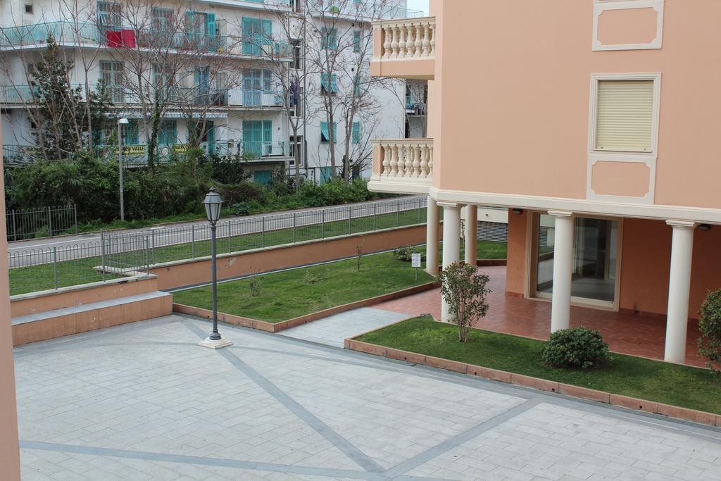 Appartamento Geranei Arma di Taggia Exterior foto